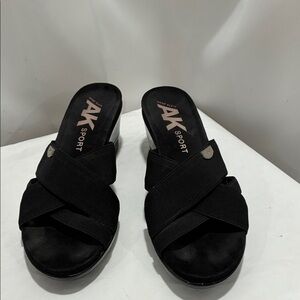 Anne Klein Women's Black Slide Sandals Size 10 EUC